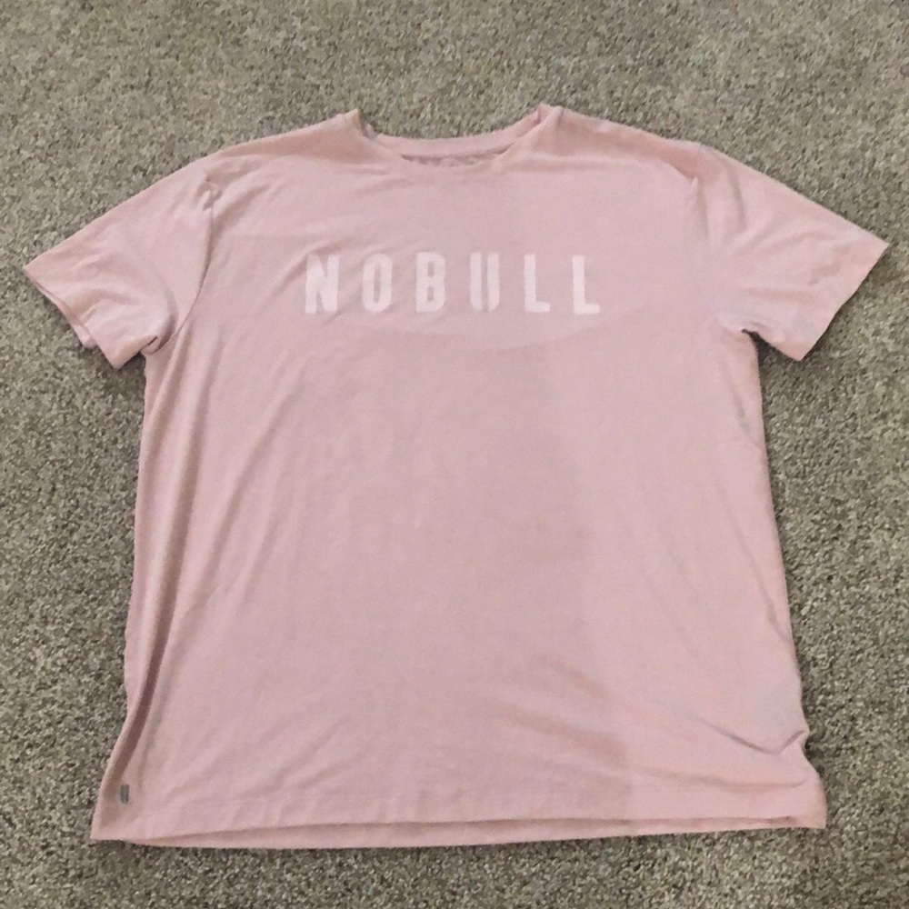 NOBULL t-shirt. Dusty Rose. Men’s XL. EUC.
